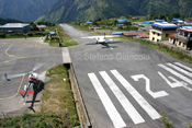 Aeroporto di Lukla (2840 m)